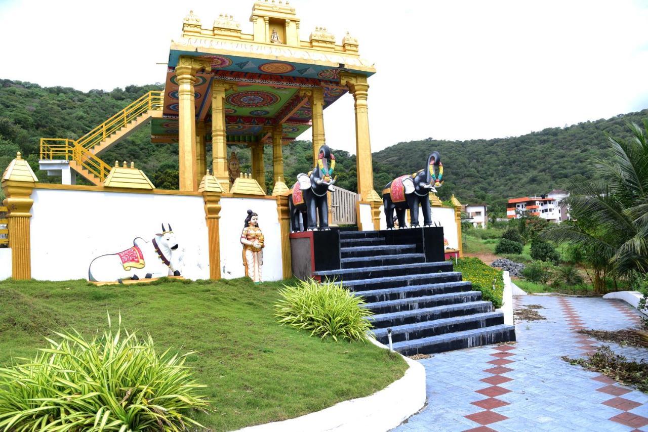 Nirvana Holistic Living Varagampadi Buitenkant foto