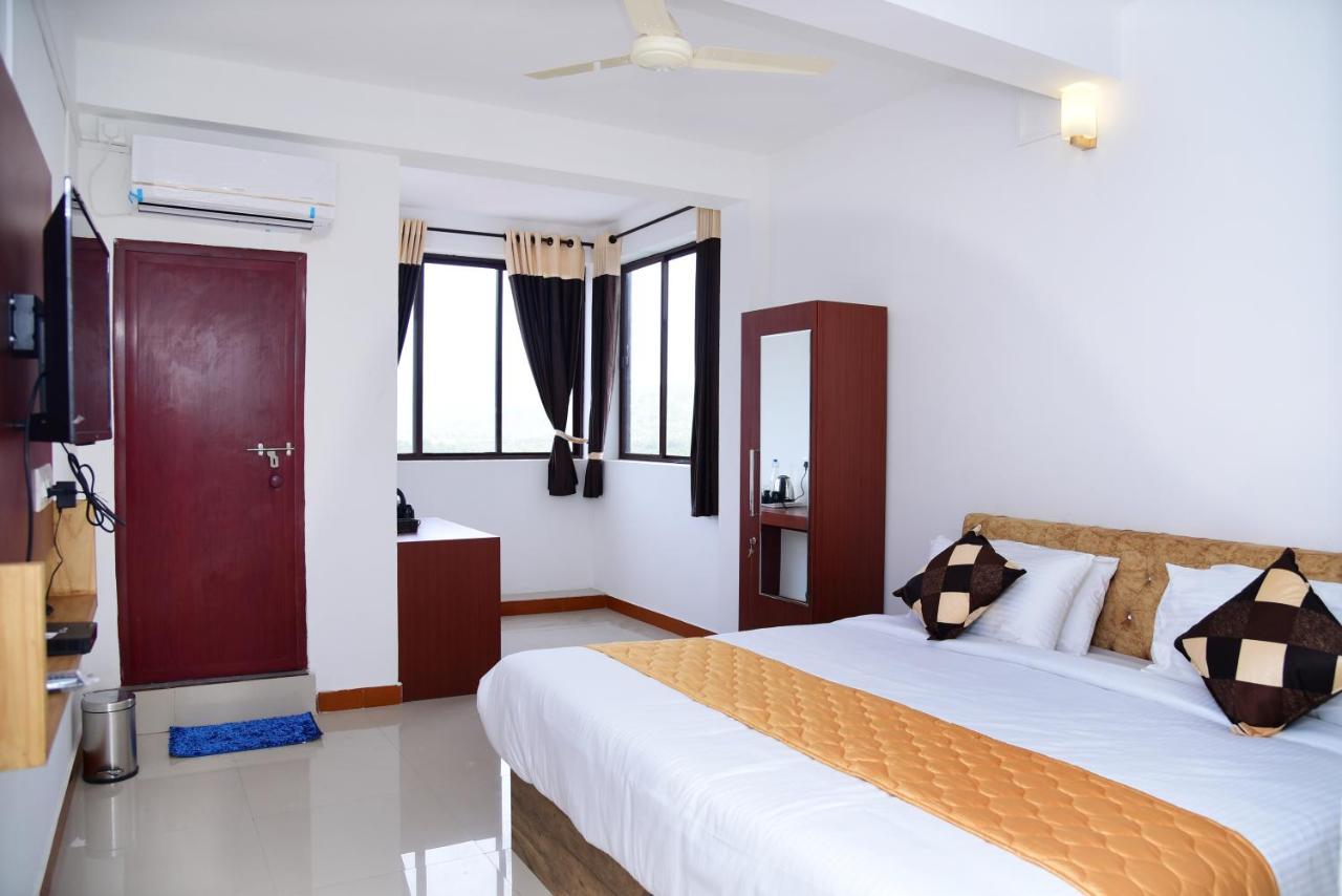 Nirvana Holistic Living Varagampadi Buitenkant foto