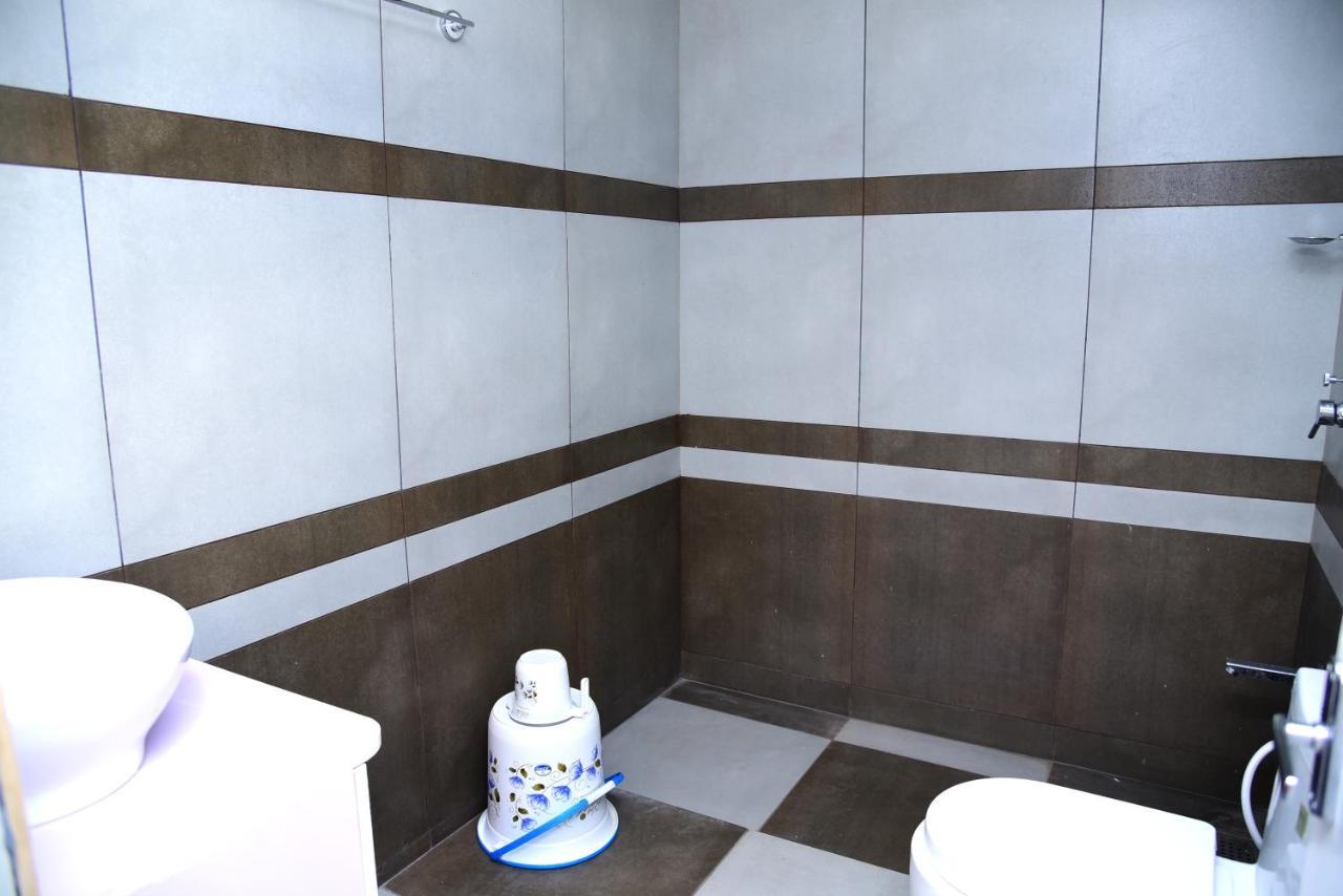 Nirvana Holistic Living Varagampadi Buitenkant foto