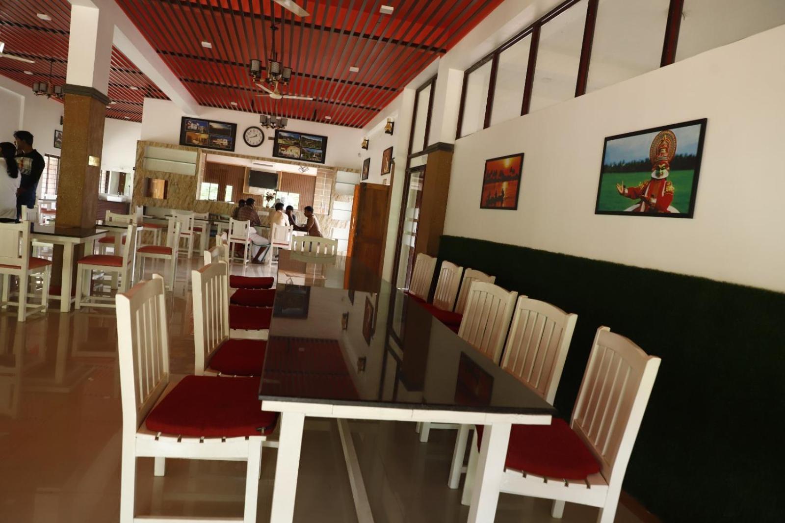 Nirvana Holistic Living Varagampadi Buitenkant foto